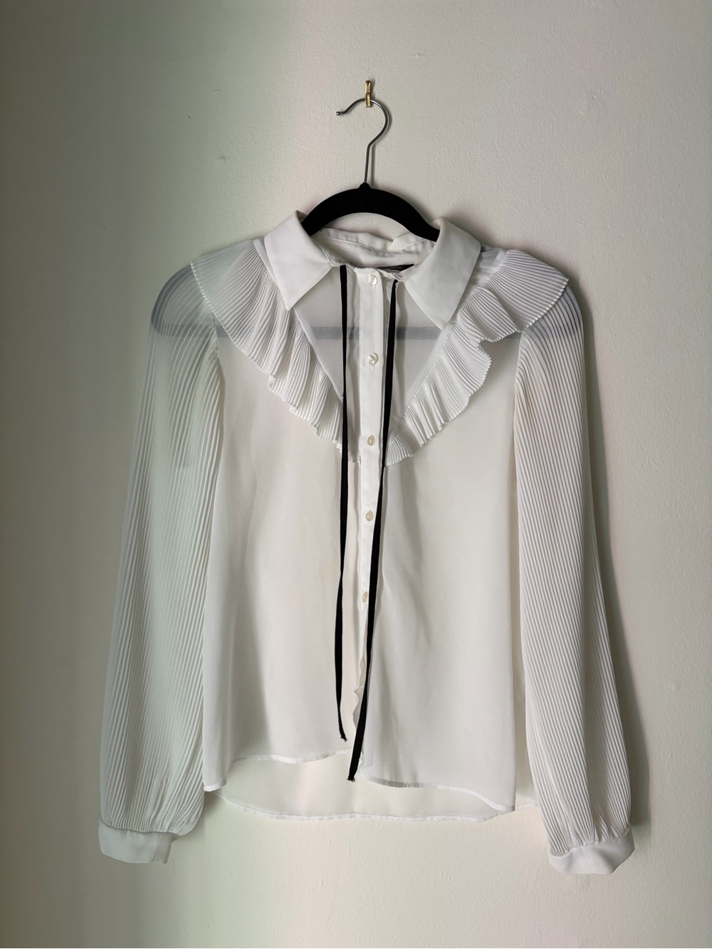 Zara White Pleated Ruffle-Collar Button-Down Blouse with Black Ribbon